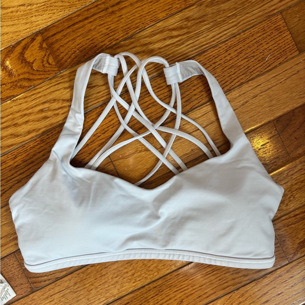 Lululemon Free to Be Wild A/B cup